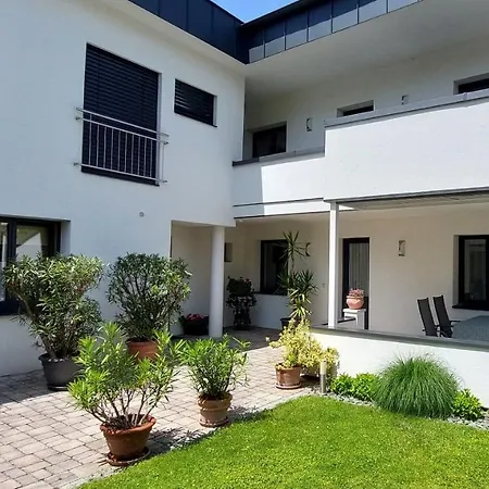 Romanin Apartment Portschach am Woerthersee