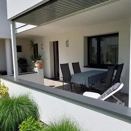 Romanin * Portschach am Woerthersee